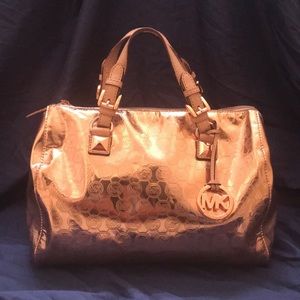MK PURSE